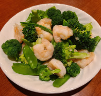 Order Steamed Shrimp with Broccoli & Snow Peas food online from Lakeview Garden store, Westlake Village on bringmethat.com