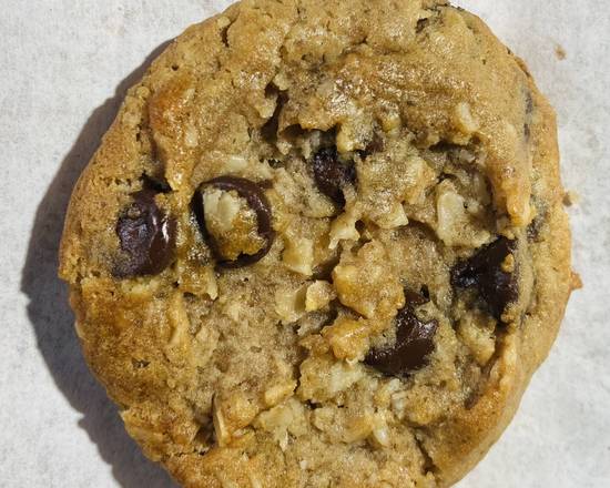 Order Smacks Organic Chocolate Chip Cookie food online from Smacks Cookies store, Decatur on bringmethat.com
