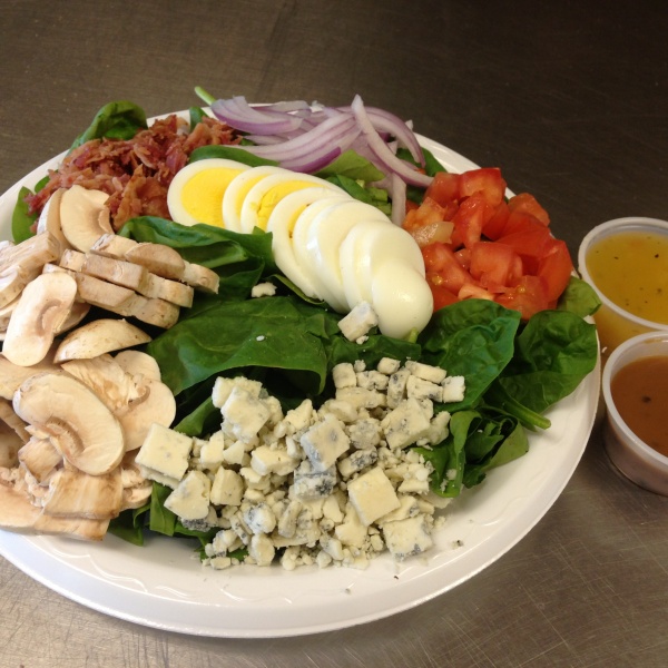 Order Spinach Salad food online from Blackstone Pizza store, San Marcos on bringmethat.com