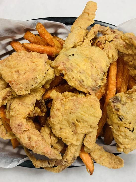 Order Soft Shell Crab Basket (2 pcs) food online from Tasty Crab House store, Aiken on bringmethat.com