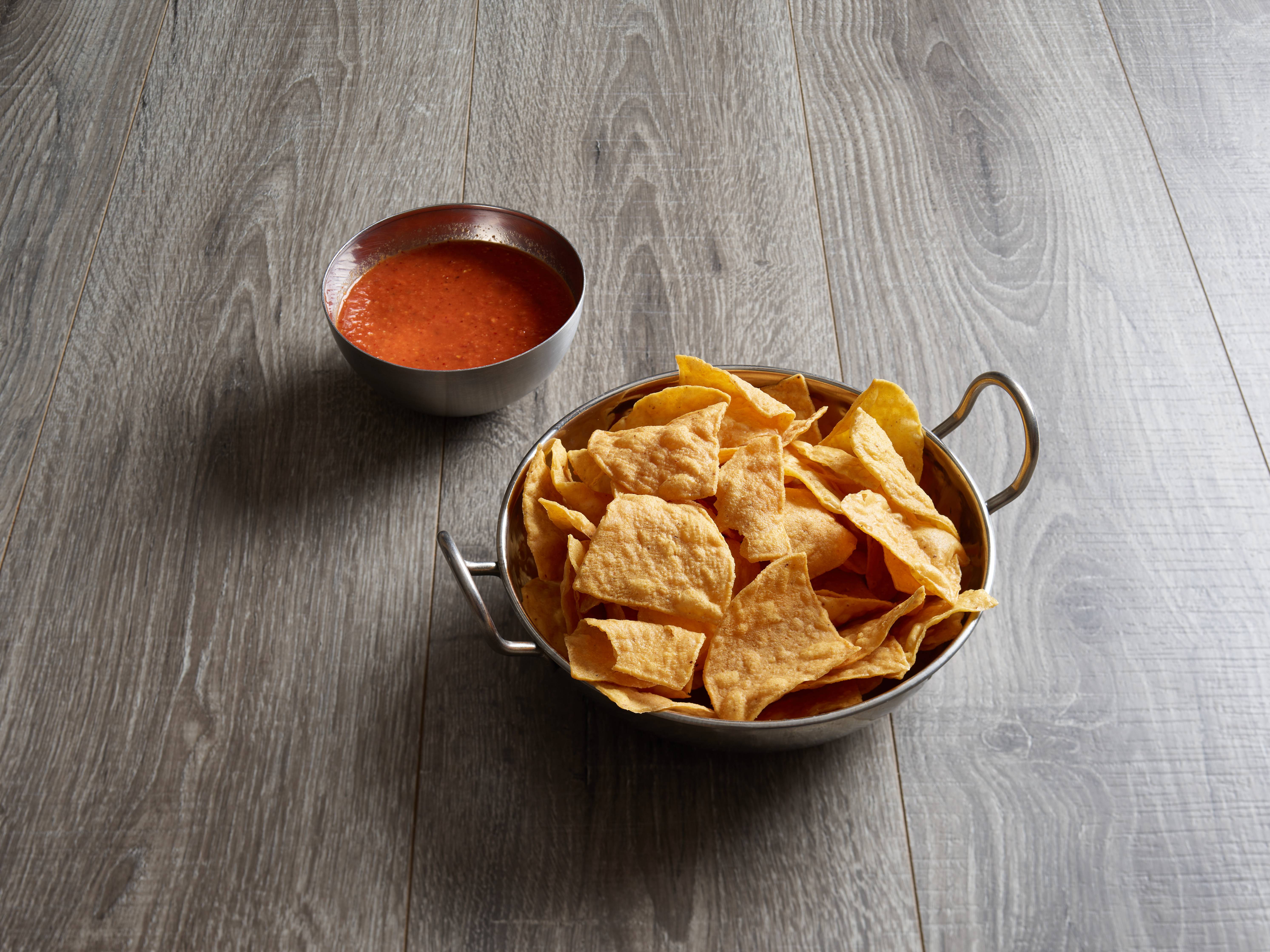 Order Homemade Chips and Salsa food online from Lindo Michoacan store, Henderson on bringmethat.com