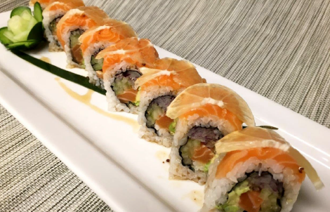 Order Yellow Salmon Roll food online from Kino Sushi store, Los Angeles on bringmethat.com