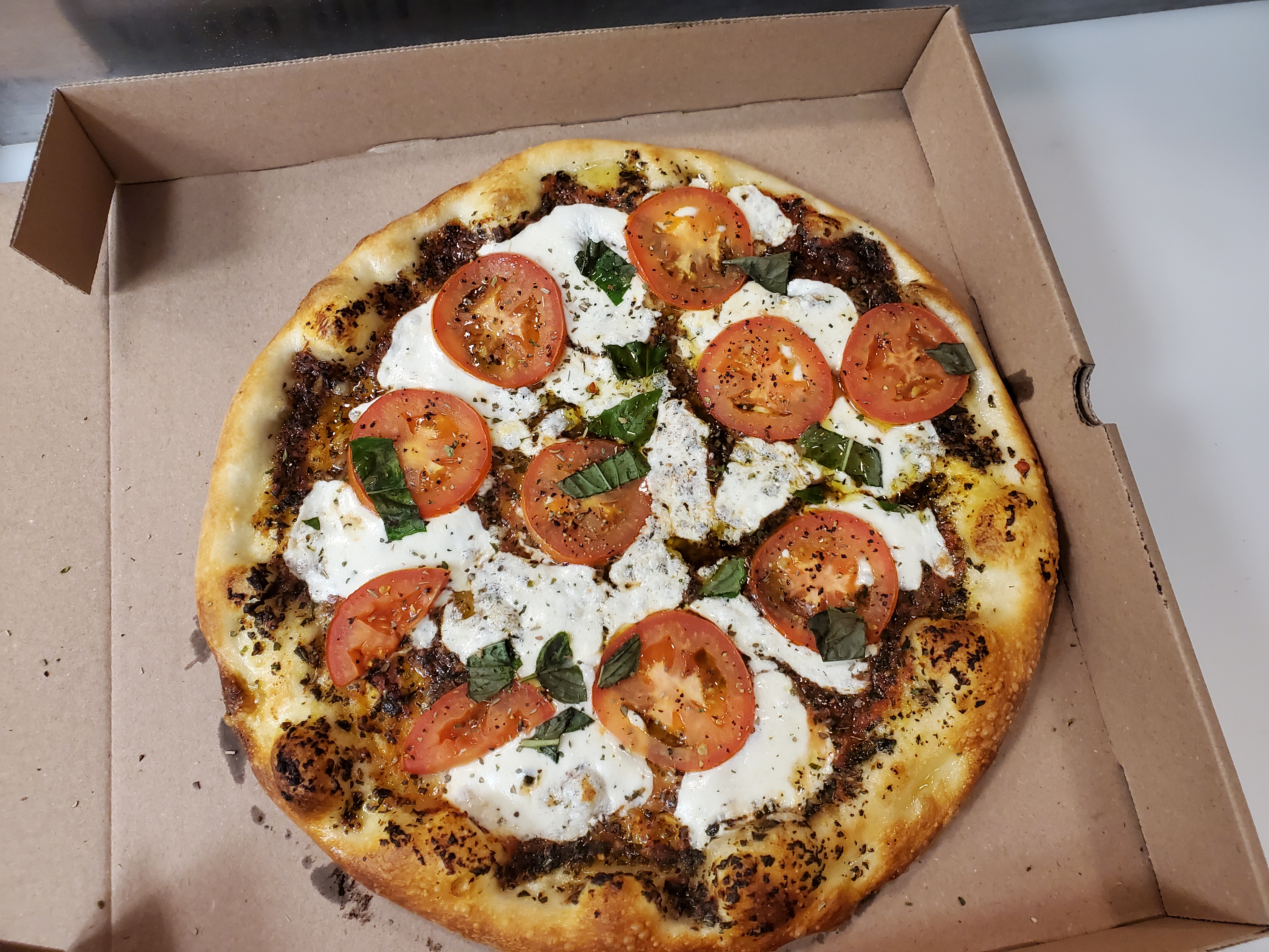 Order Margherita Pizza- 12" food online from Italiano store, Pearland on bringmethat.com