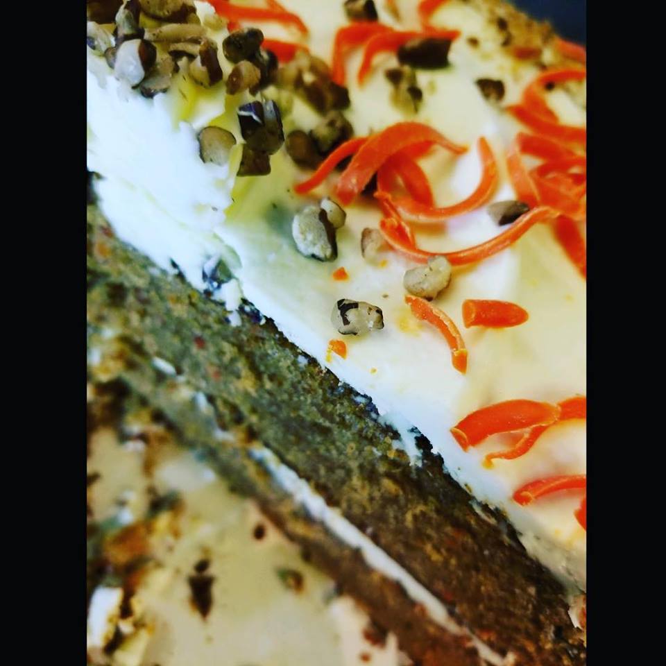 Order Carrot Cake food online from Husky Pizza store, Coventry on bringmethat.com