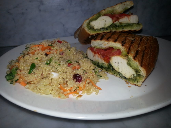 Order Grilled Chicken Pesto Sandwich food online from Citrus store, West Hollywood on bringmethat.com