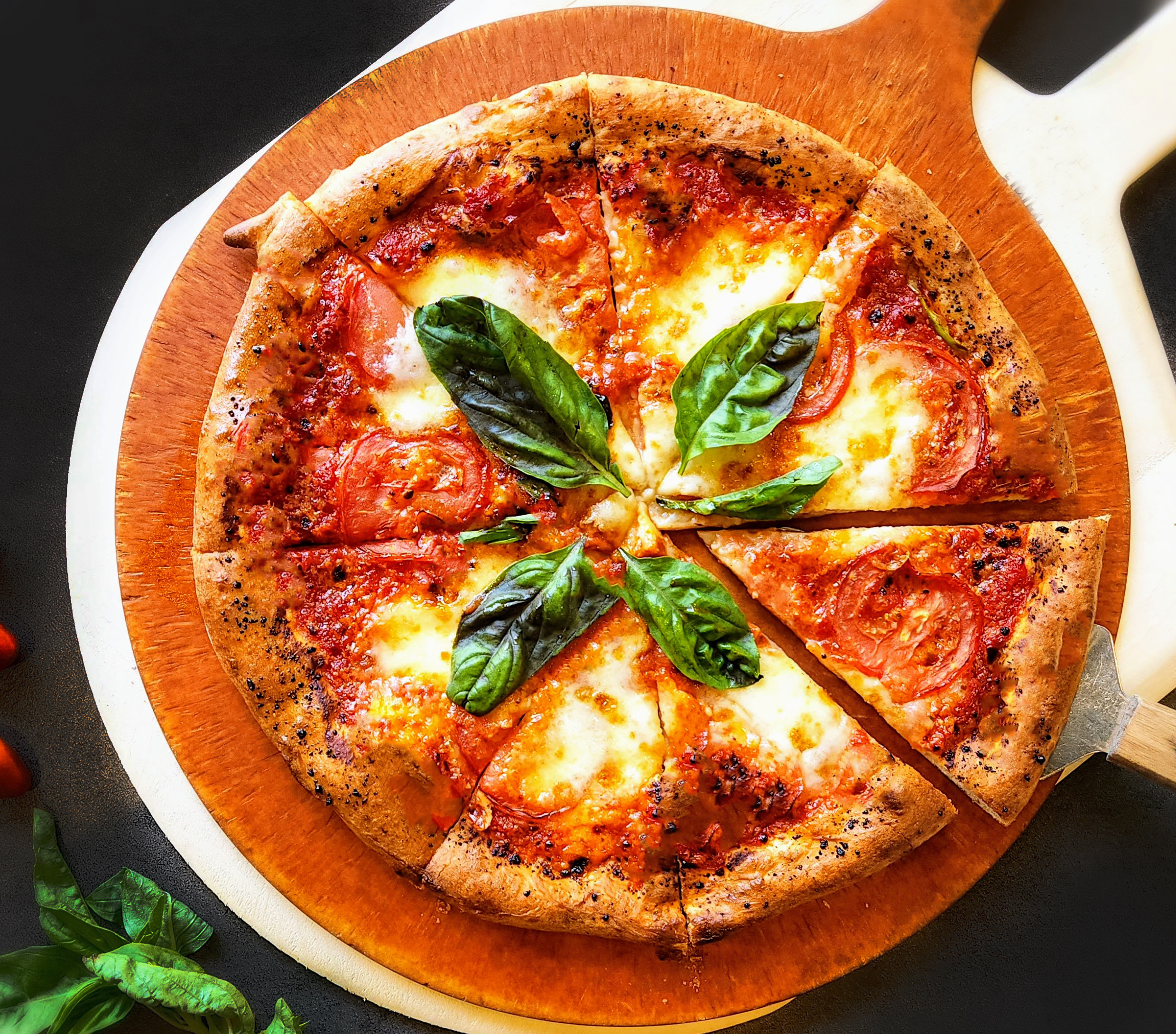 Order Margherita Pizza food online from The Artist Pizzeria store, Covina on bringmethat.com