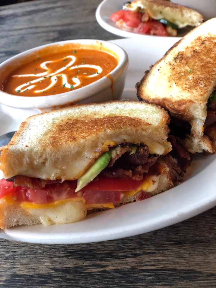 Order Triple Grilled Cheese food online from Mo Irish Pub store, College Station on bringmethat.com