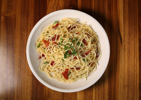Order Spaghetti Siciliano - Spaghetti Festa food online from The Pasta House Co. store, Saint Louis on bringmethat.com