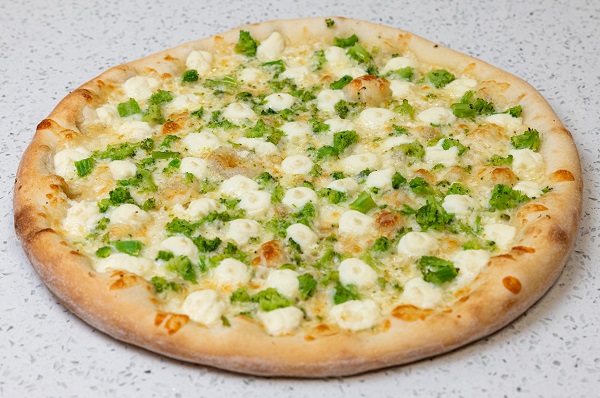 Order White Broccoli Pizza food online from Stumptown Cuisine store, Portland on bringmethat.com