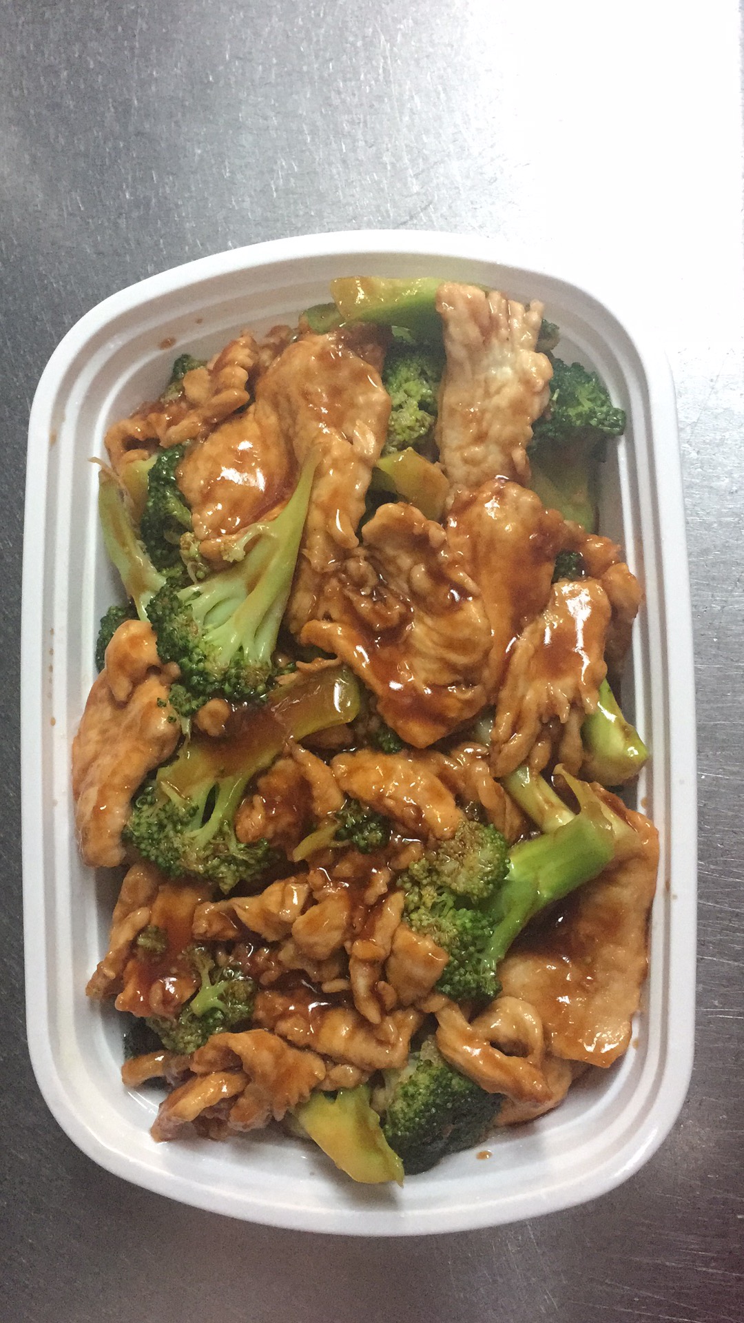 Order Chicken with Broccoli 芥兰鸡 food online from Oriental Garden store, Lyndhurst on bringmethat.com