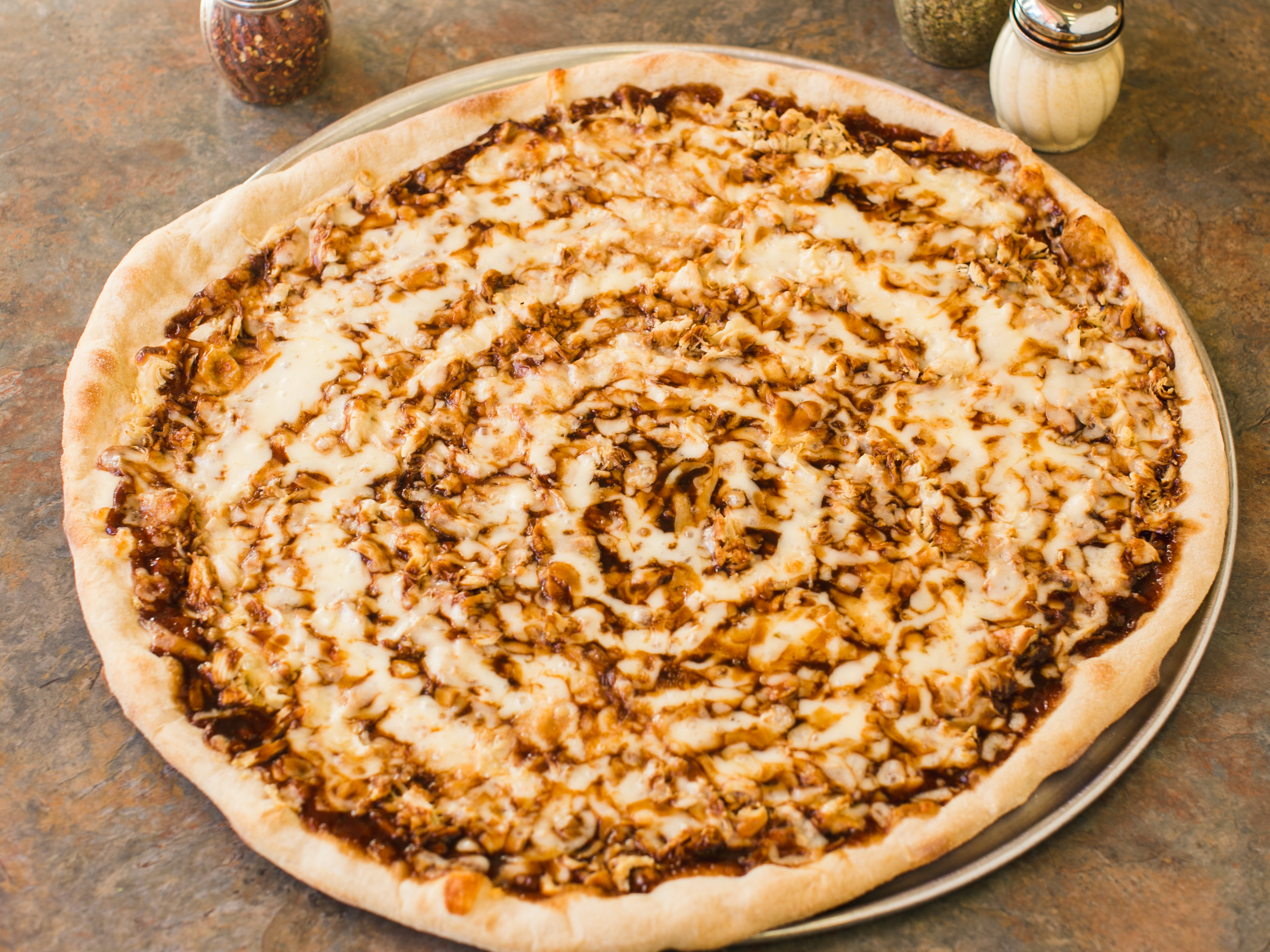 Order Barbecue Chicken Pizza food online from Dolce carini pizza store, Philadelphia on bringmethat.com
