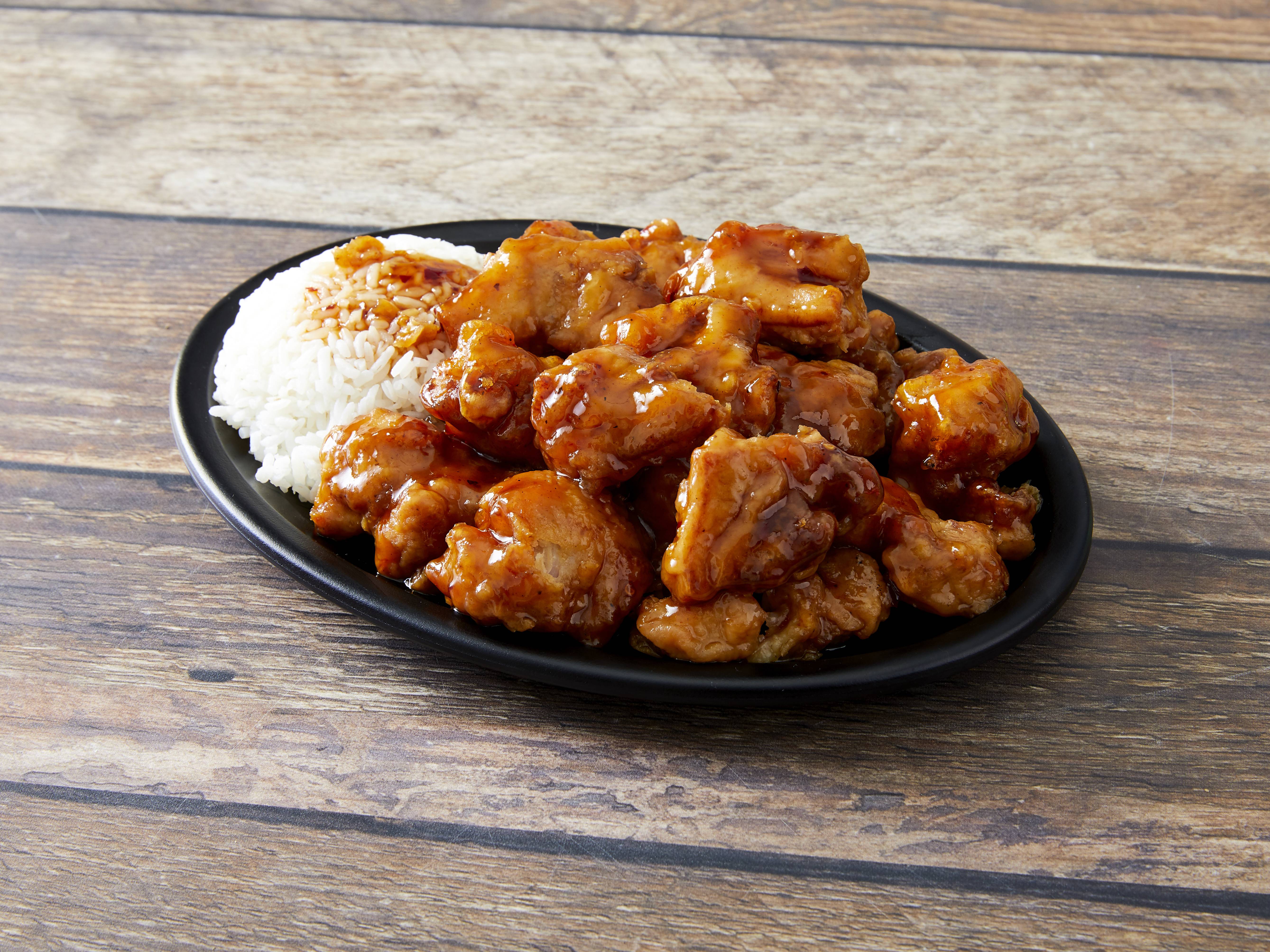 Order H01. General Tso's Chicken food online from China Spring Chinese Restaurant store, Chicago on bringmethat.com
