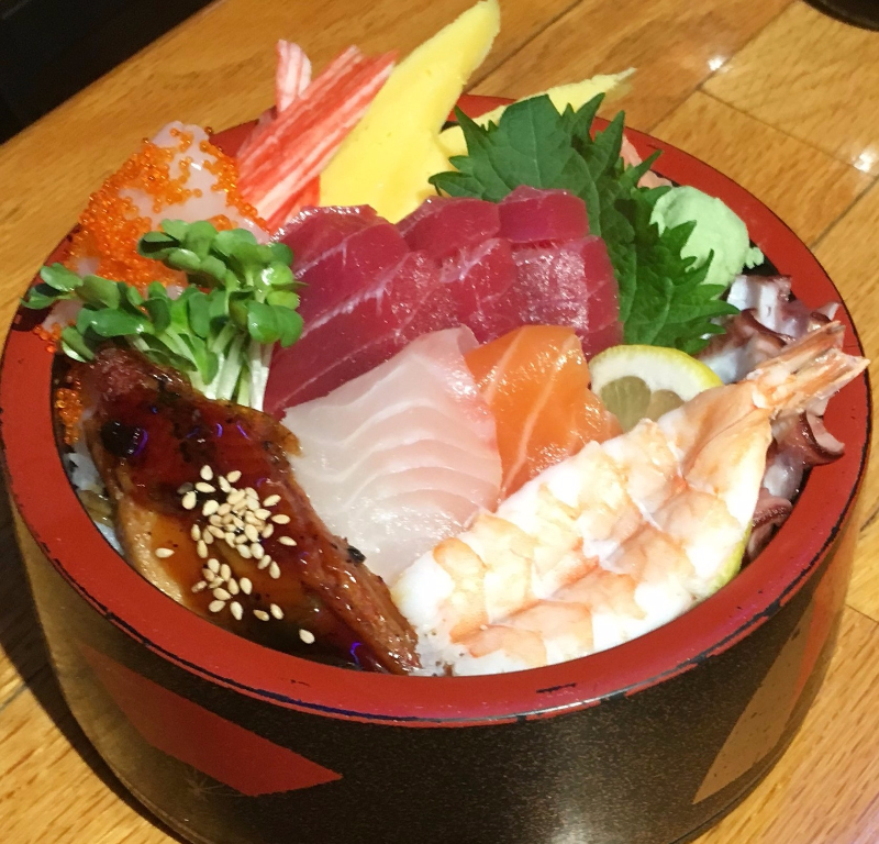 Order Chirashi Lunch  food online from Abi sushi store, Astoria on bringmethat.com