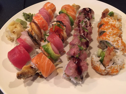 Order 2  Roll DINNER SPECIAL food online from Sushi para japanese restaurant store, New York on bringmethat.com