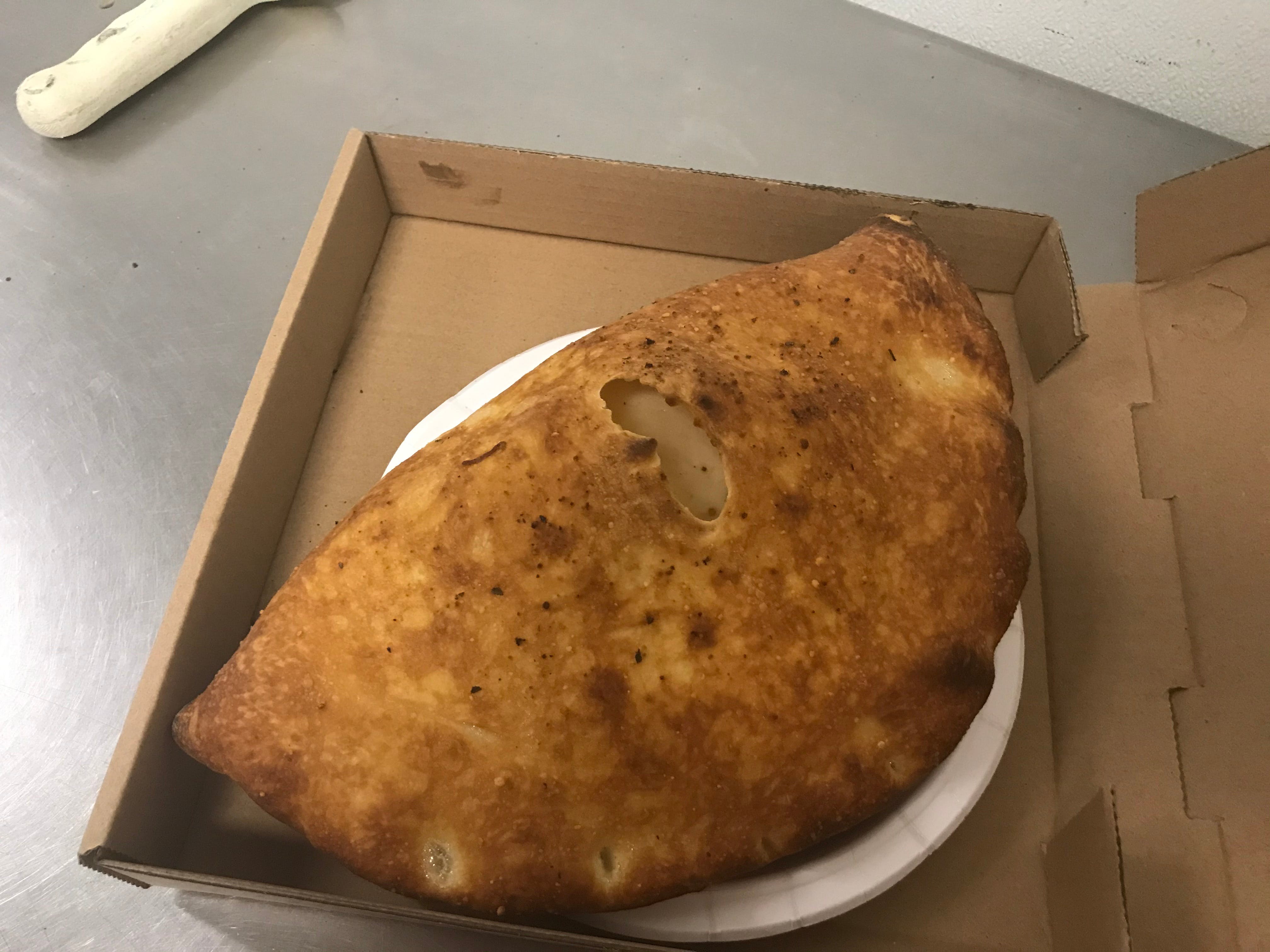 Order Vegetable Calzone - Calzone food online from Ben's Pizza store, Surprise on bringmethat.com