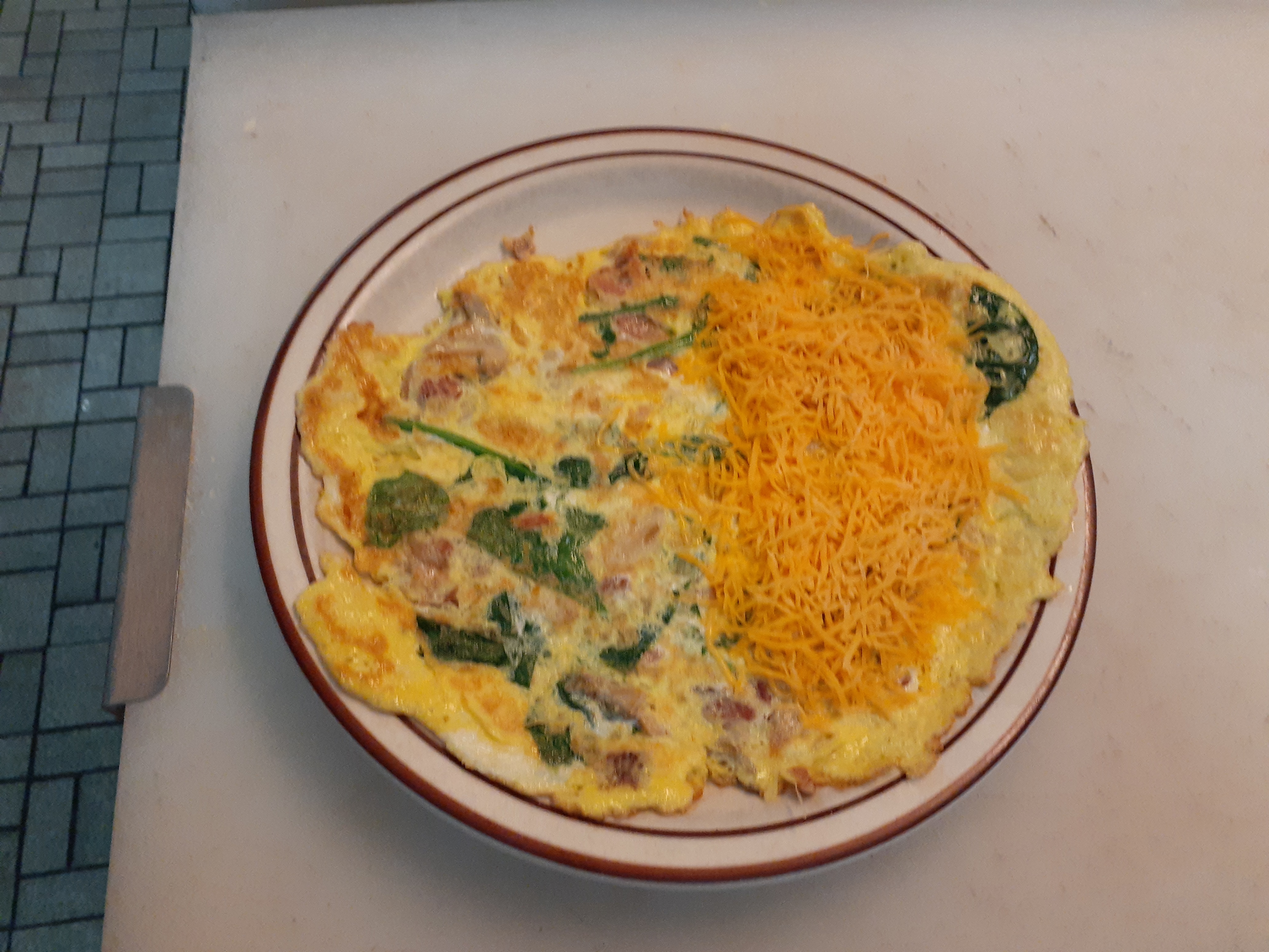 Order Spinach Omelette food online from Patriot Eatery & Pizzeria store, Dayton on bringmethat.com