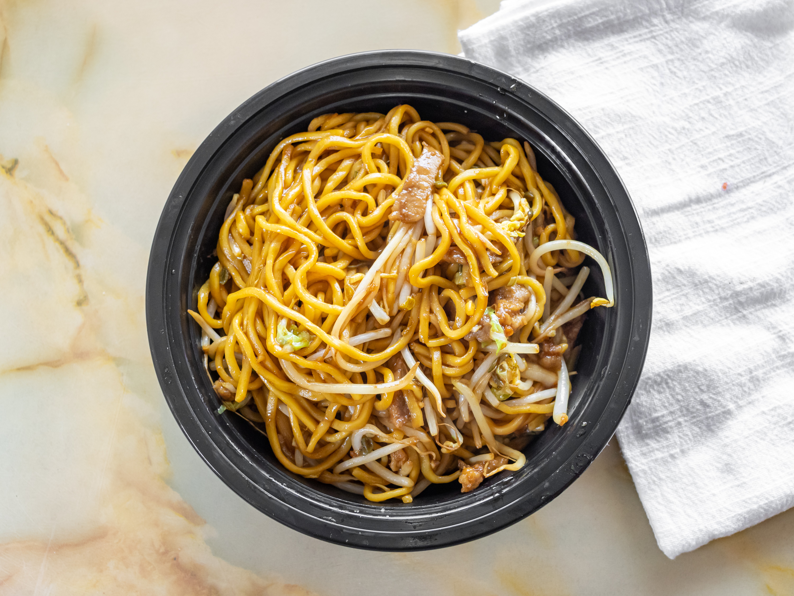 Order 103. Pork Lo Mein food online from Golden Crown store, Painesville on bringmethat.com