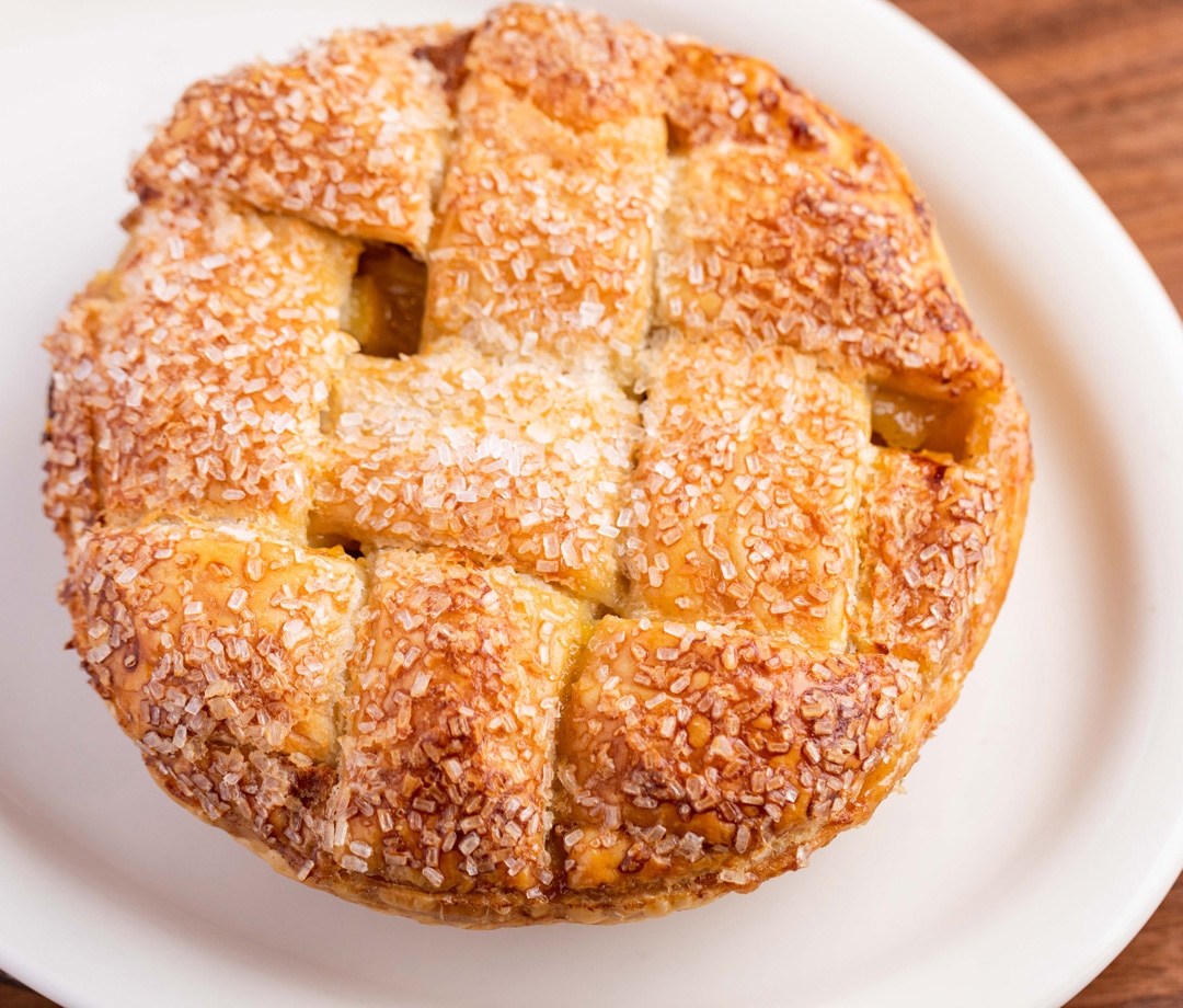 Order Granny Smith Apple Pie (individual) food online from Urth Caffe store, Las Vegas on bringmethat.com