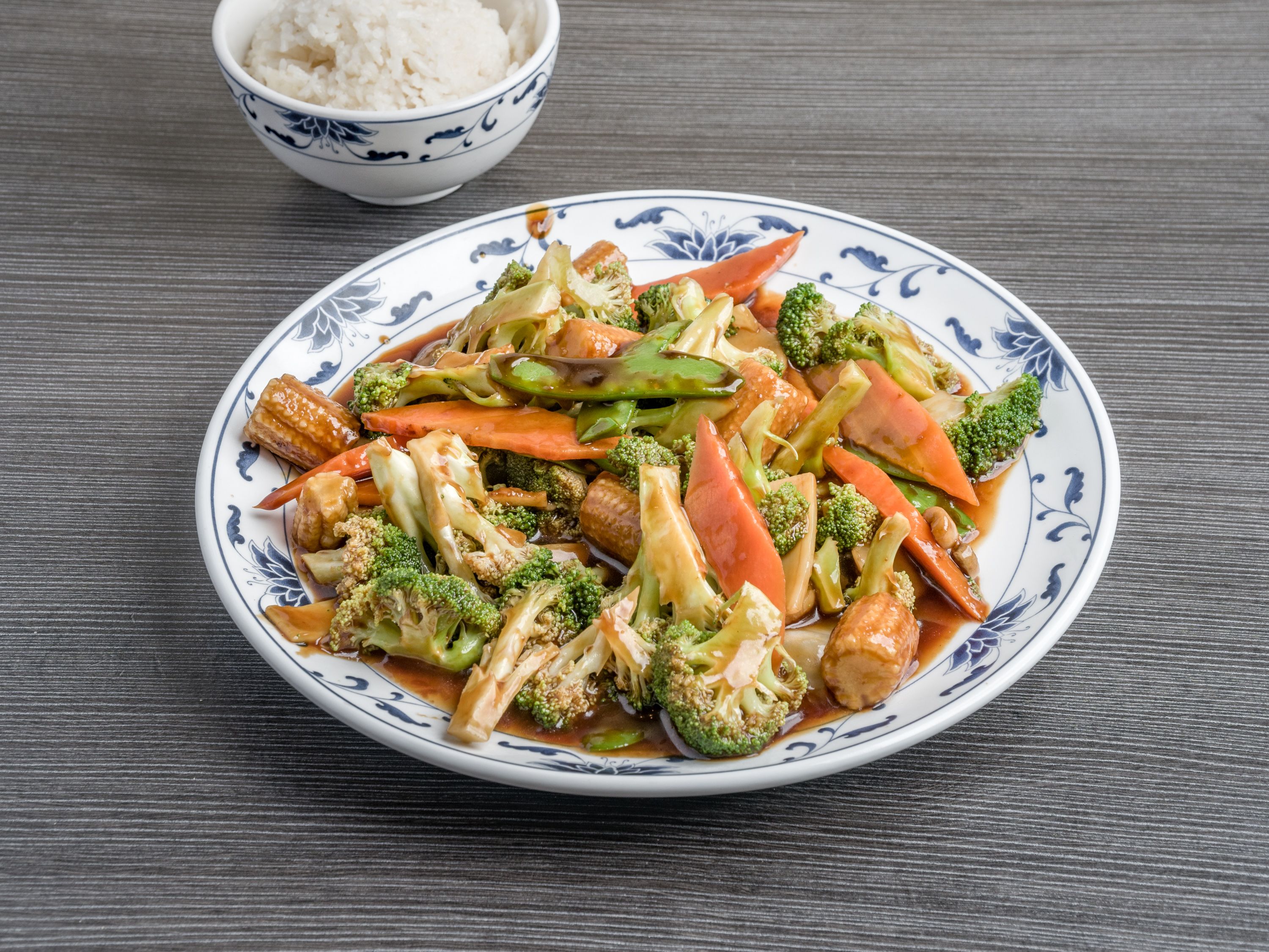 Order Vegetable Deluxe food online from Mark Pi China Gate store, Zanesville on bringmethat.com