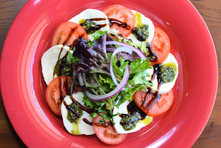Order Caprese Salad food online from Ciconte Pizzeria Gibbstown store, Greenwich Township on bringmethat.com