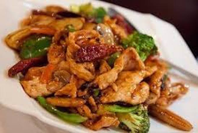 Order Hunan Chicken food online from Chopstix store, Brooklyn on bringmethat.com
