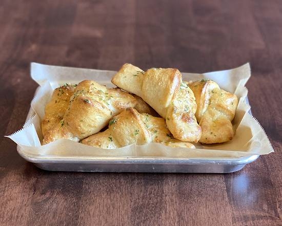 Order Butter Garlic Knot food online from 10 Pizza store, Falls Church on bringmethat.com