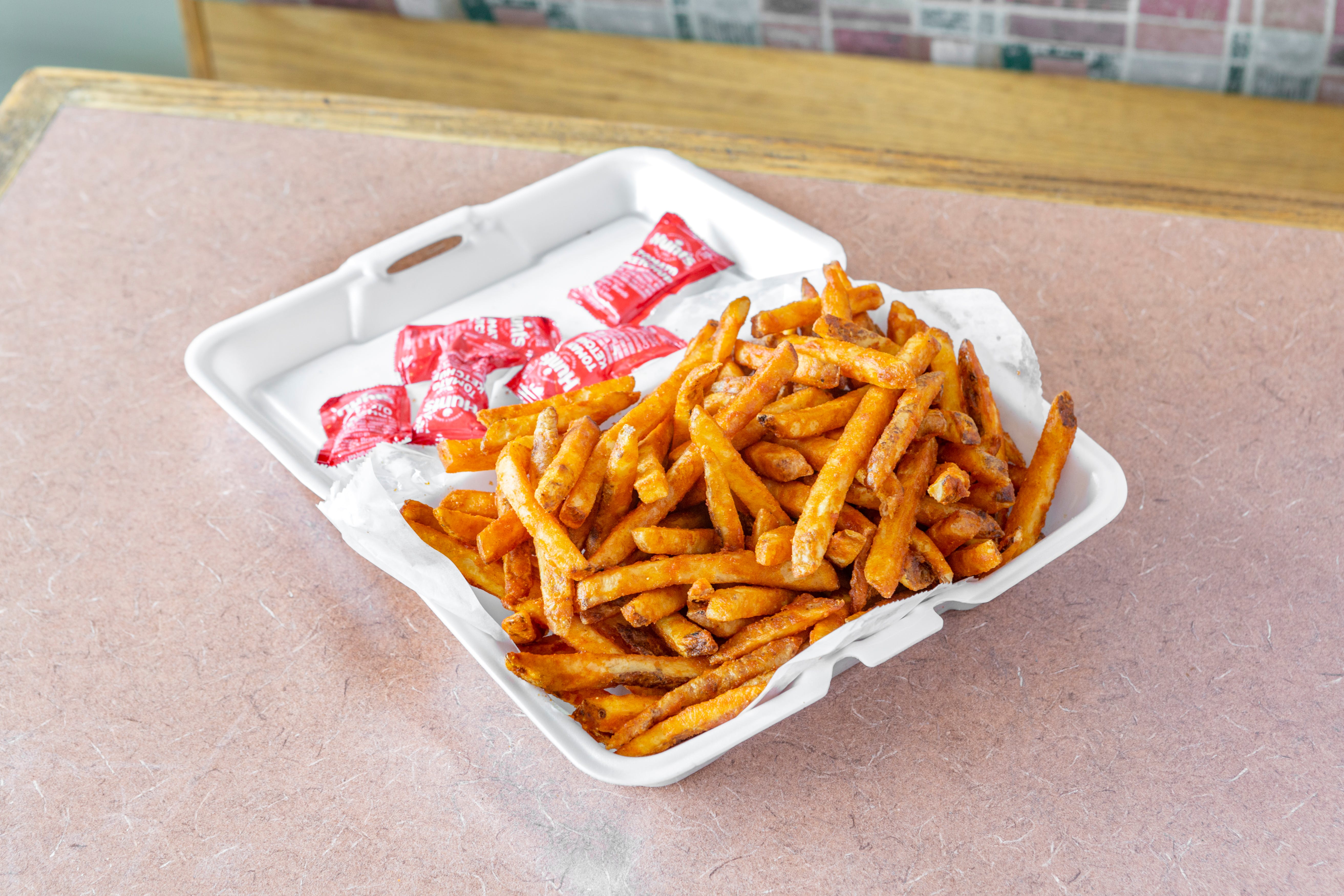 Order Spicy French Fries - Appetizer food online from Wellesley North End store, Wellesley on bringmethat.com
