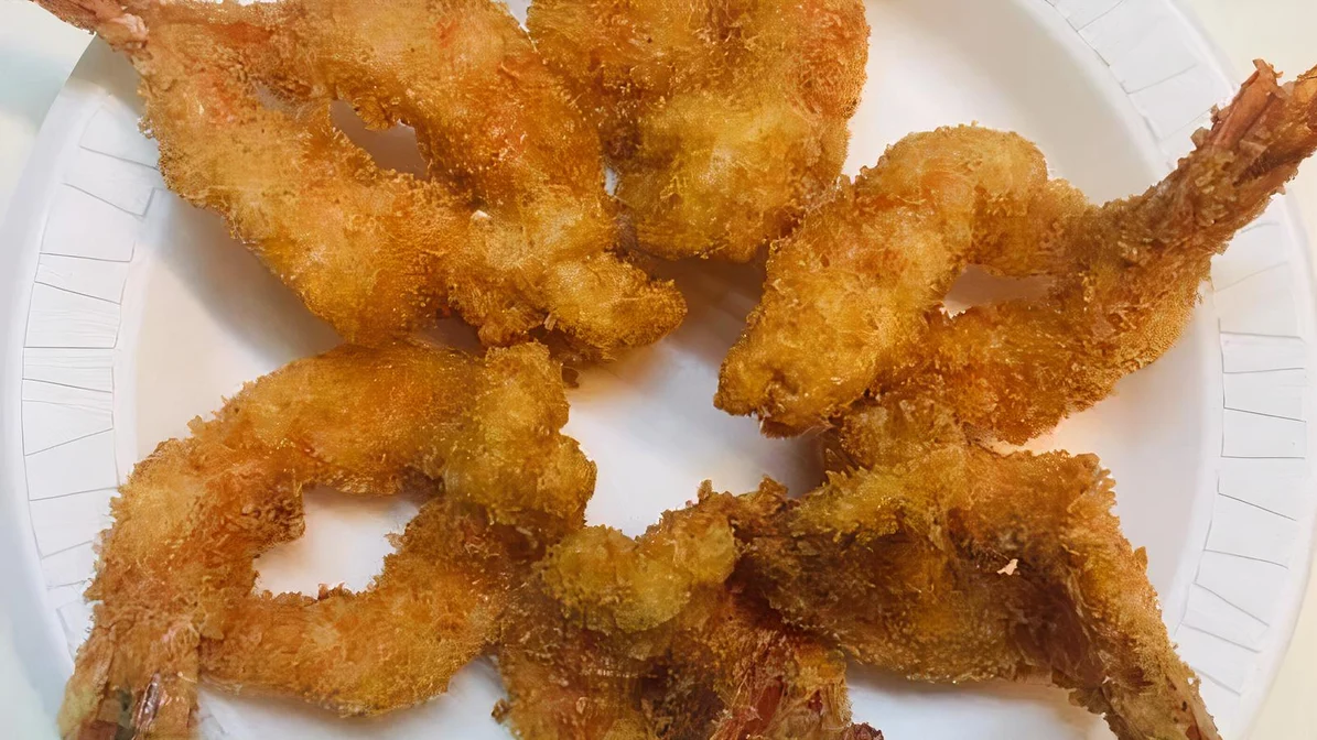 Order 6 Jumbo Shrimps  food online from Lee Family Deli store, Camden on bringmethat.com