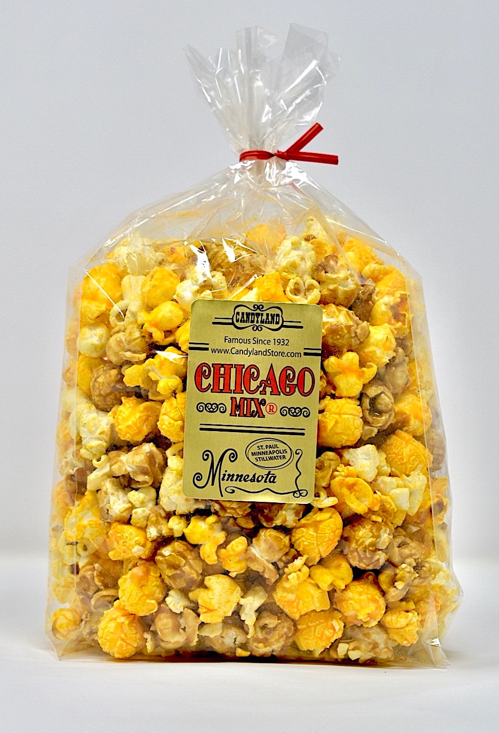 Order Chicago Mix Popcorn food online from Candyland store, Stillwater on bringmethat.com