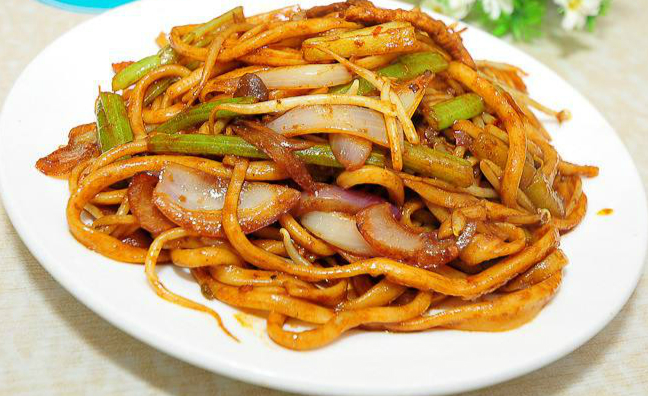 Order 6. Xinjiang Cumin Spices Noodles food online from Jade Grille store, Pittsburgh on bringmethat.com