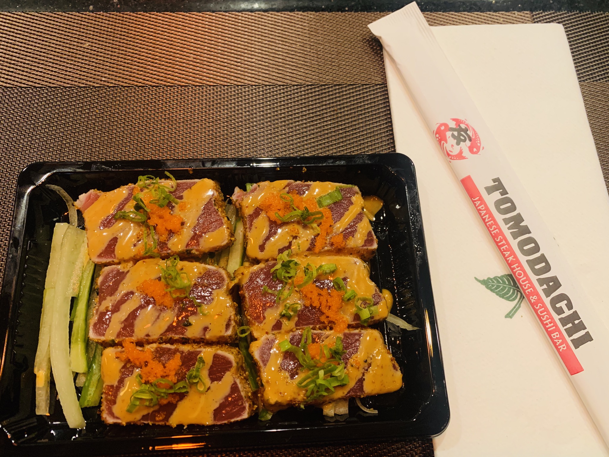 Order 5. Black Pepper Tuna Tataki food online from Tomodachi Japanese Steakhouse & Sushi Bar store, Royersford on bringmethat.com