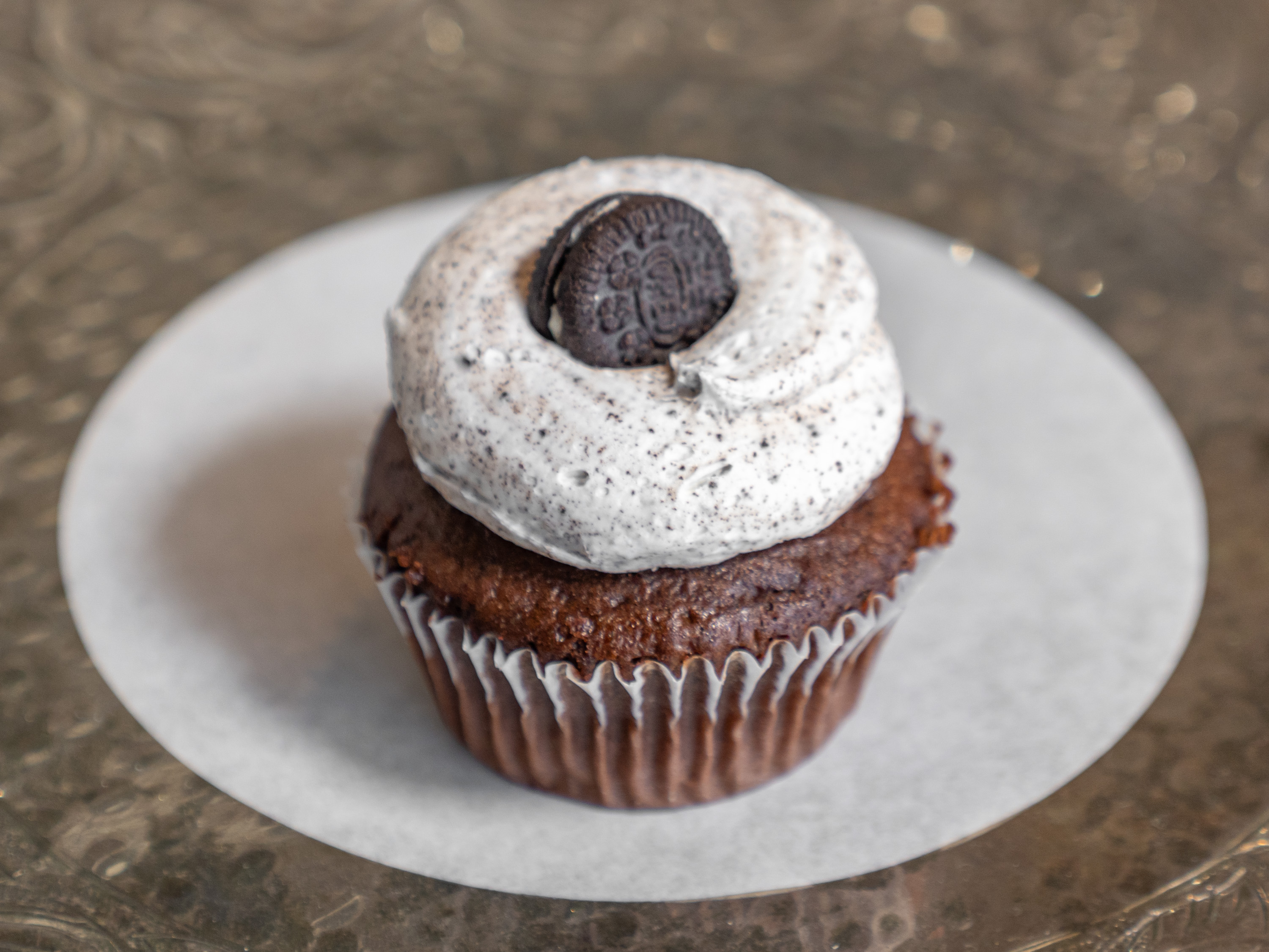 Order Oreo Cupcake food online from Frosted Flour store, Lodi on bringmethat.com
