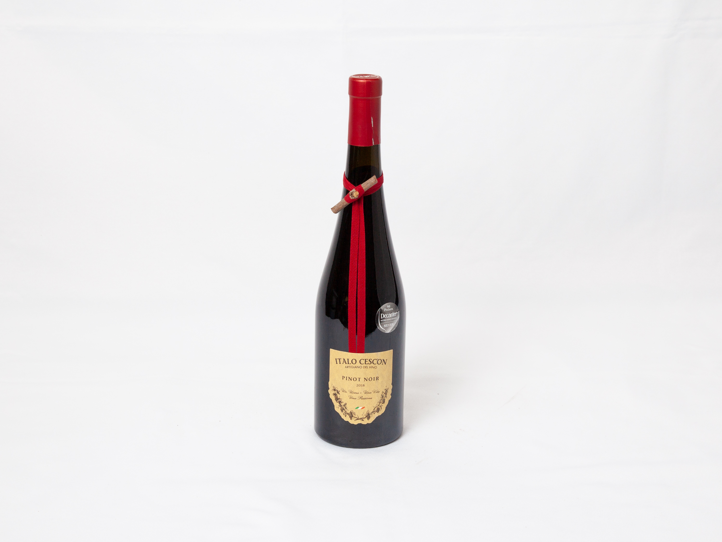 Order 750 ml Italo Cescon  Pinot Noir ,Red Wine food online from Bucktown Food And Liquor store, Chicago on bringmethat.com