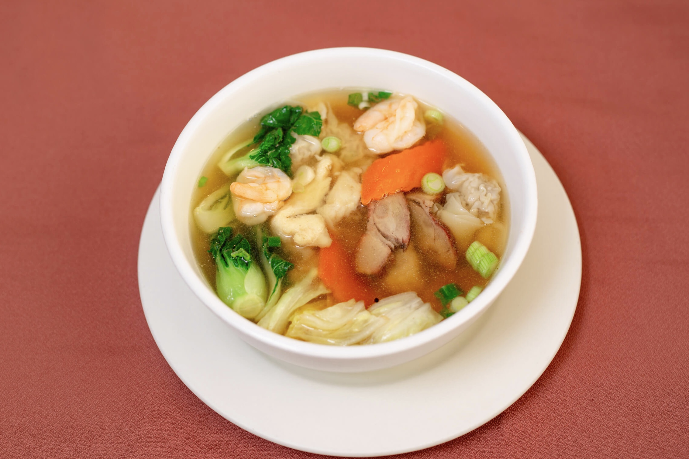 Order Wor Wonton Soup food online from Golden Phoenix Chinese Cuisine store, North Las Vegas on bringmethat.com