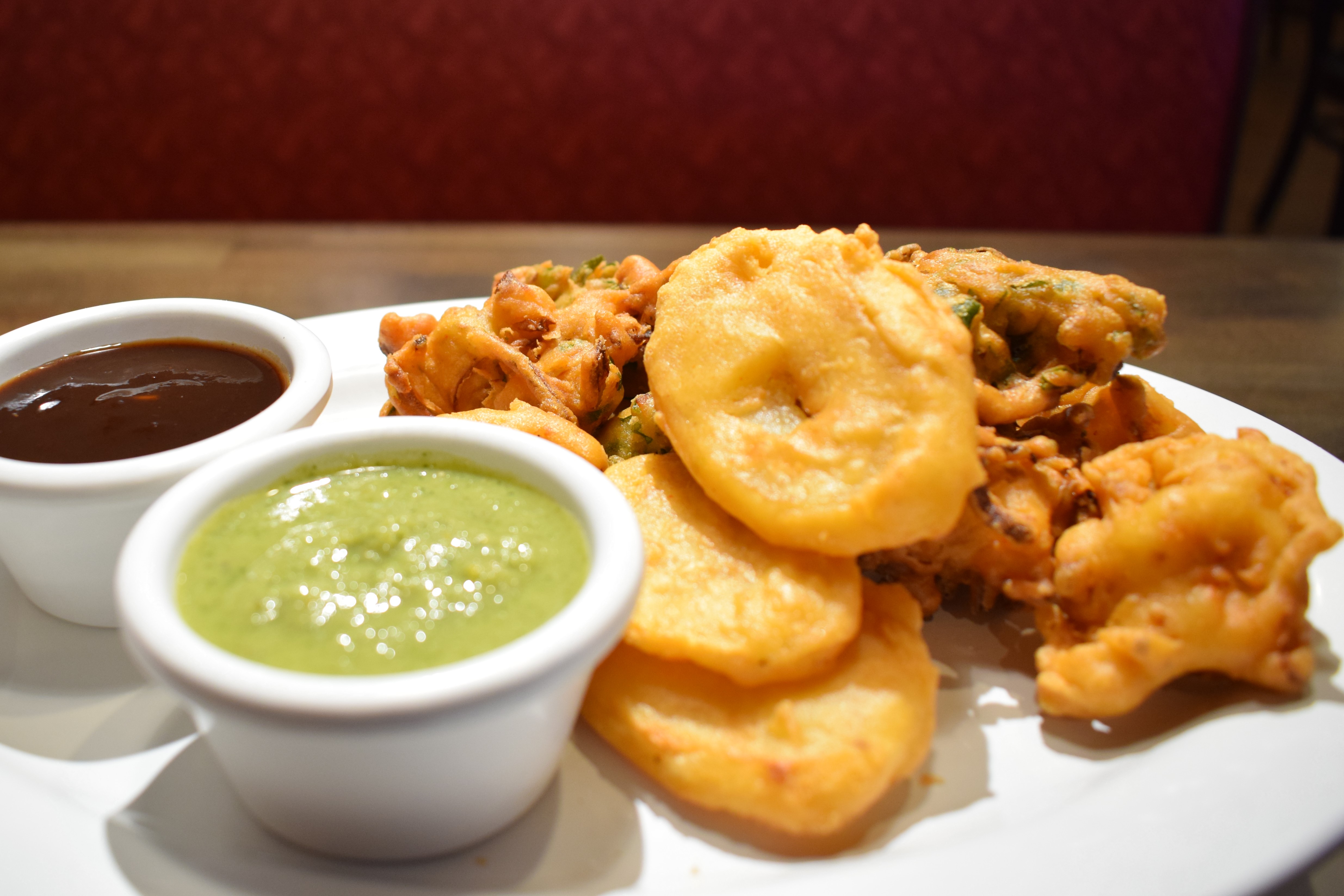 Order Mixed Vegetable Pakora food online from Crown Of India Restaurant store, Plainsboro on bringmethat.com
