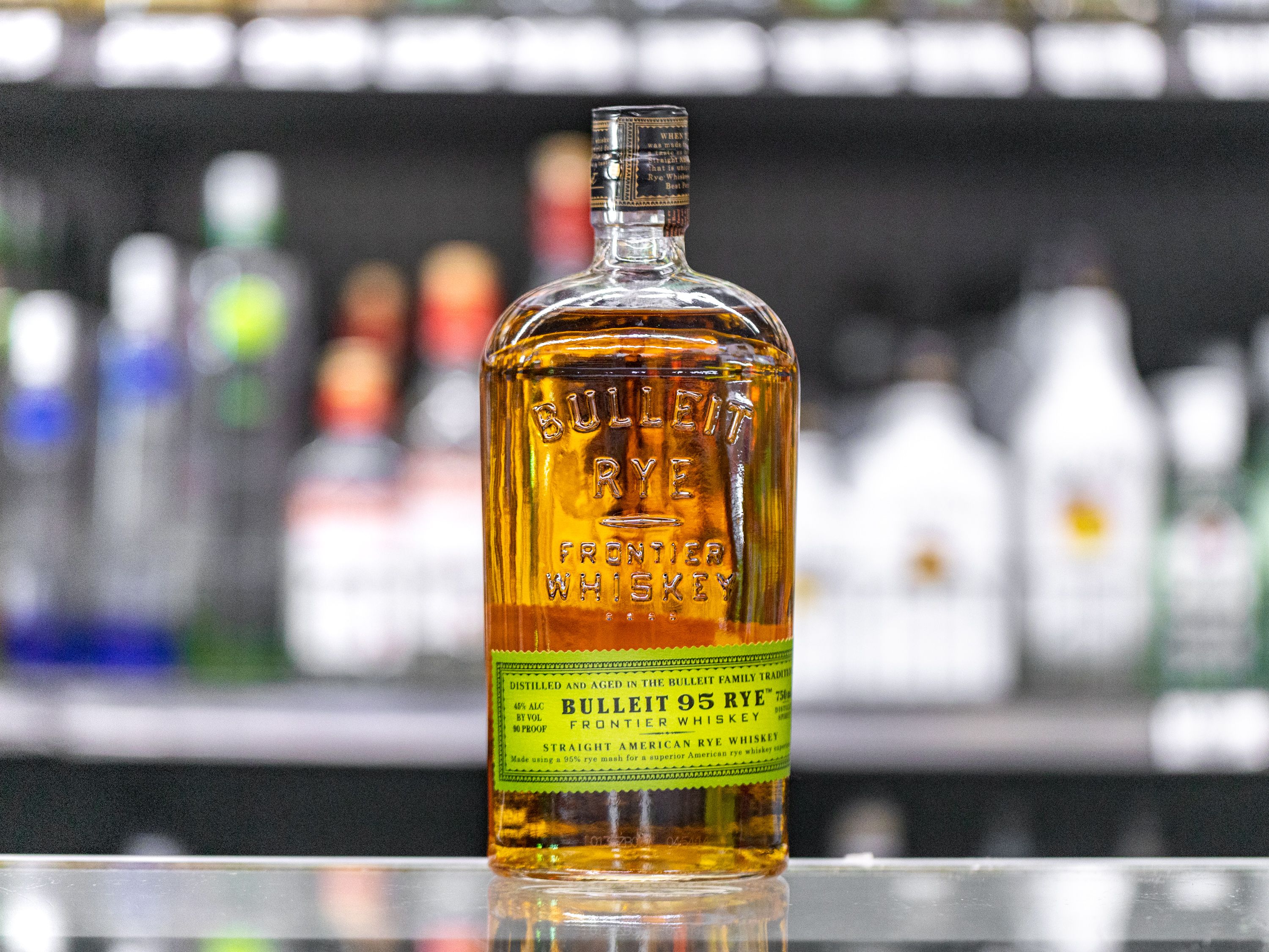 Order 750 ml. Bulleit Rye Green Label Bourbon Whiskey  food online from Eagle Liquor Beer & Wine Market store, Los Angeles on bringmethat.com