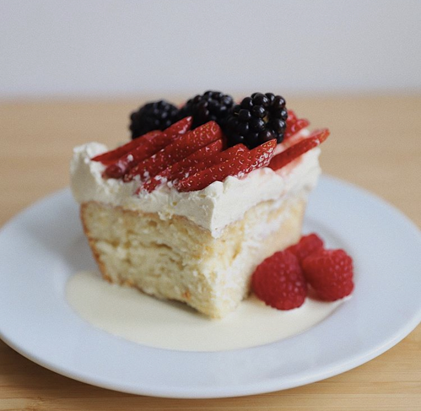 Order Tres Leches food online from Mancora Resturant store, Sleepy Hollow on bringmethat.com