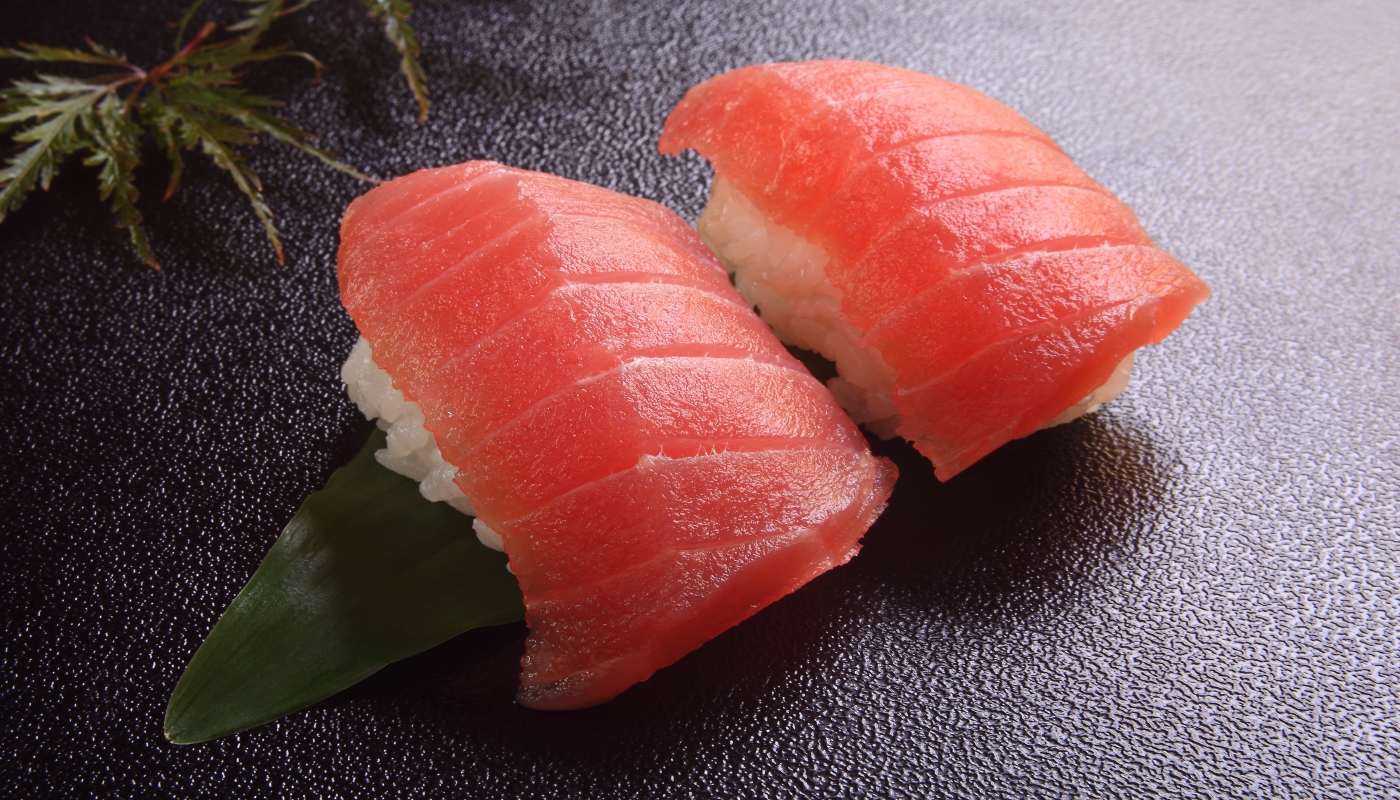 Order Tuna Sushi a la Carte food online from Miyabi Sushi store, Gardena on bringmethat.com