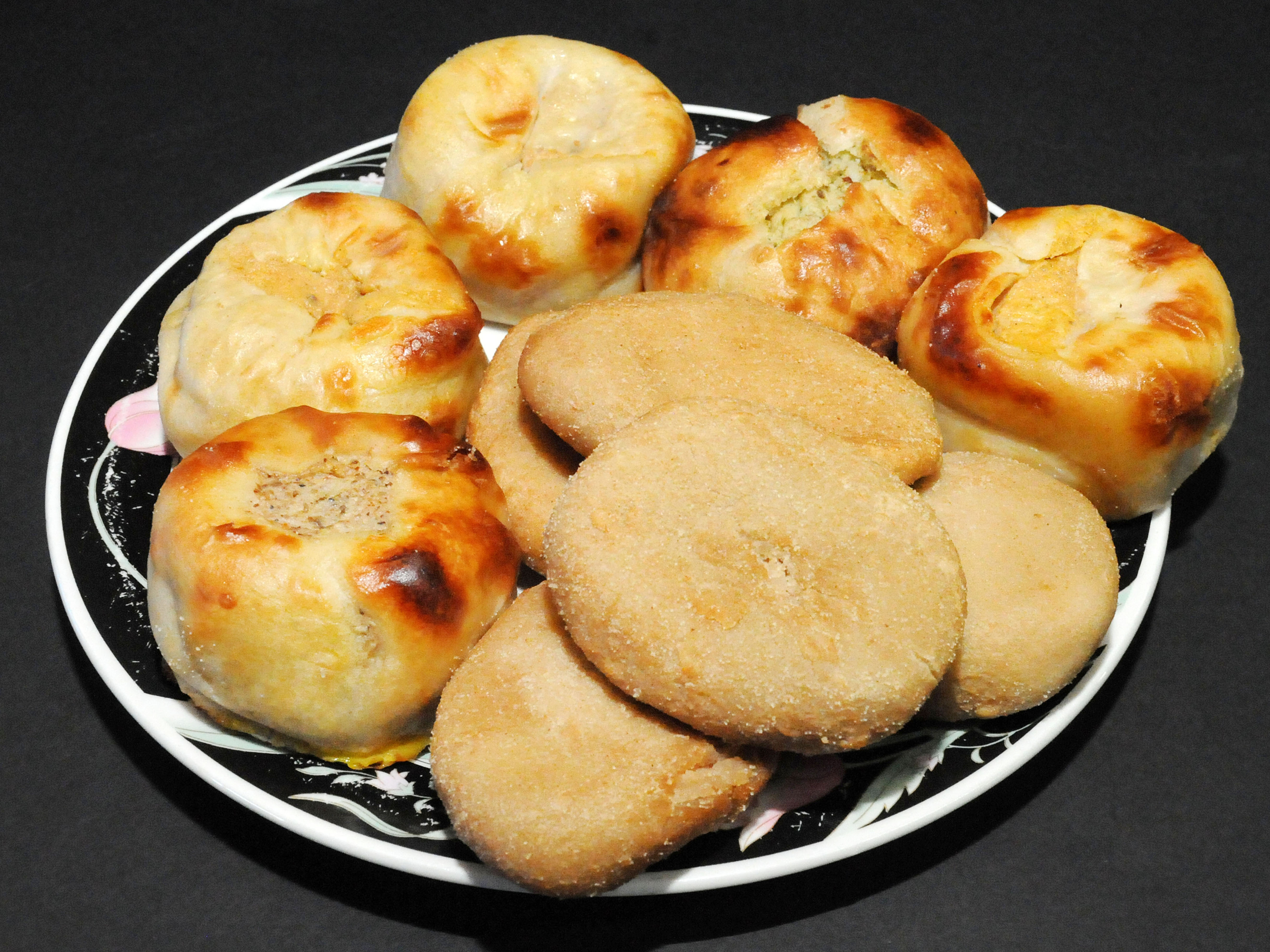 Order Knish food online from Maccabees Kosher Deli store, Des Moines on bringmethat.com