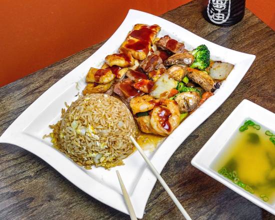 Order Chicken & Steak Hibachi food online from Sogo Asian Fusion store, Latham on bringmethat.com