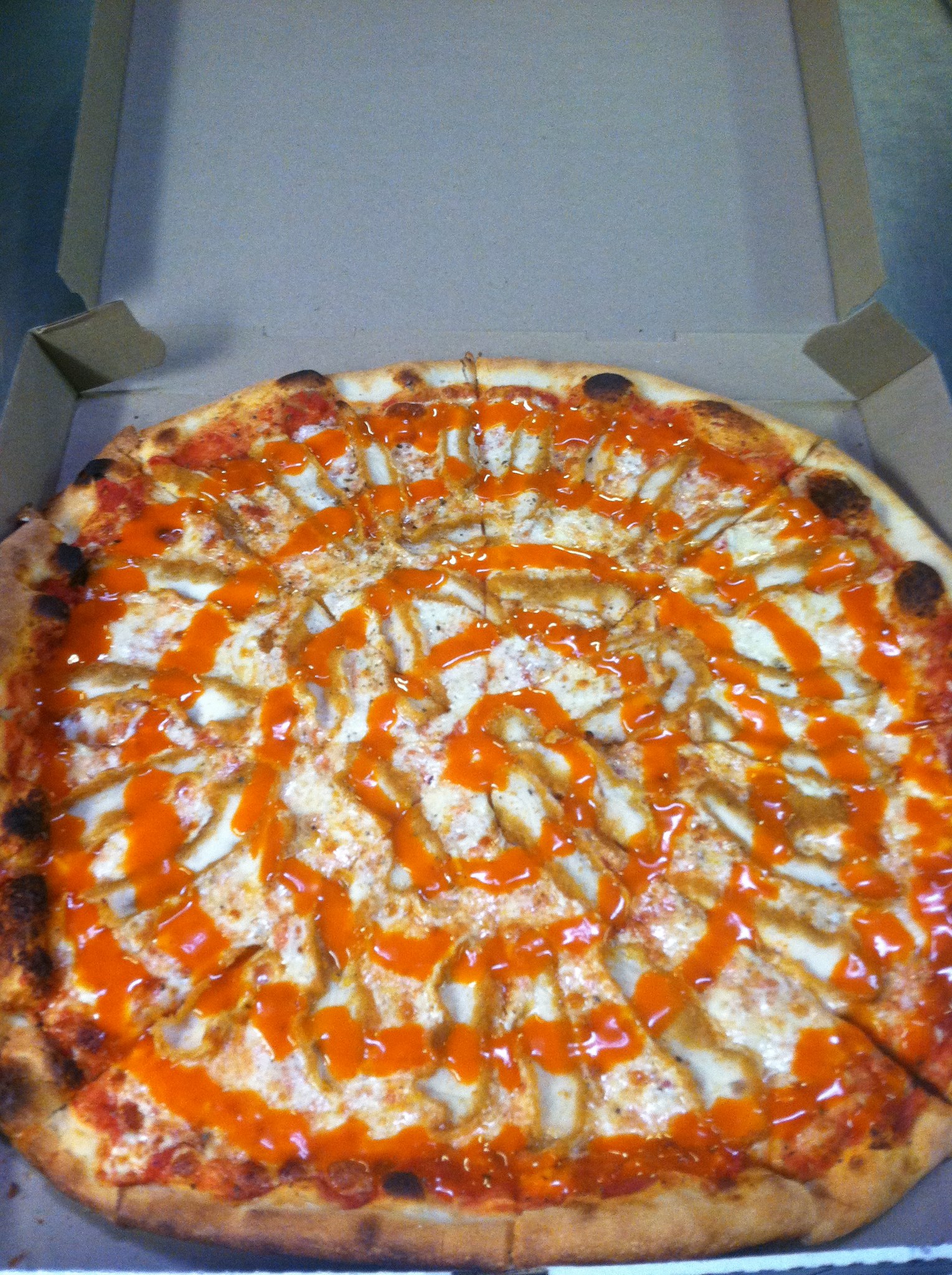 Order Buffalo Chicken Pizza food online from Pugsley Pizza store, Bronx on bringmethat.com