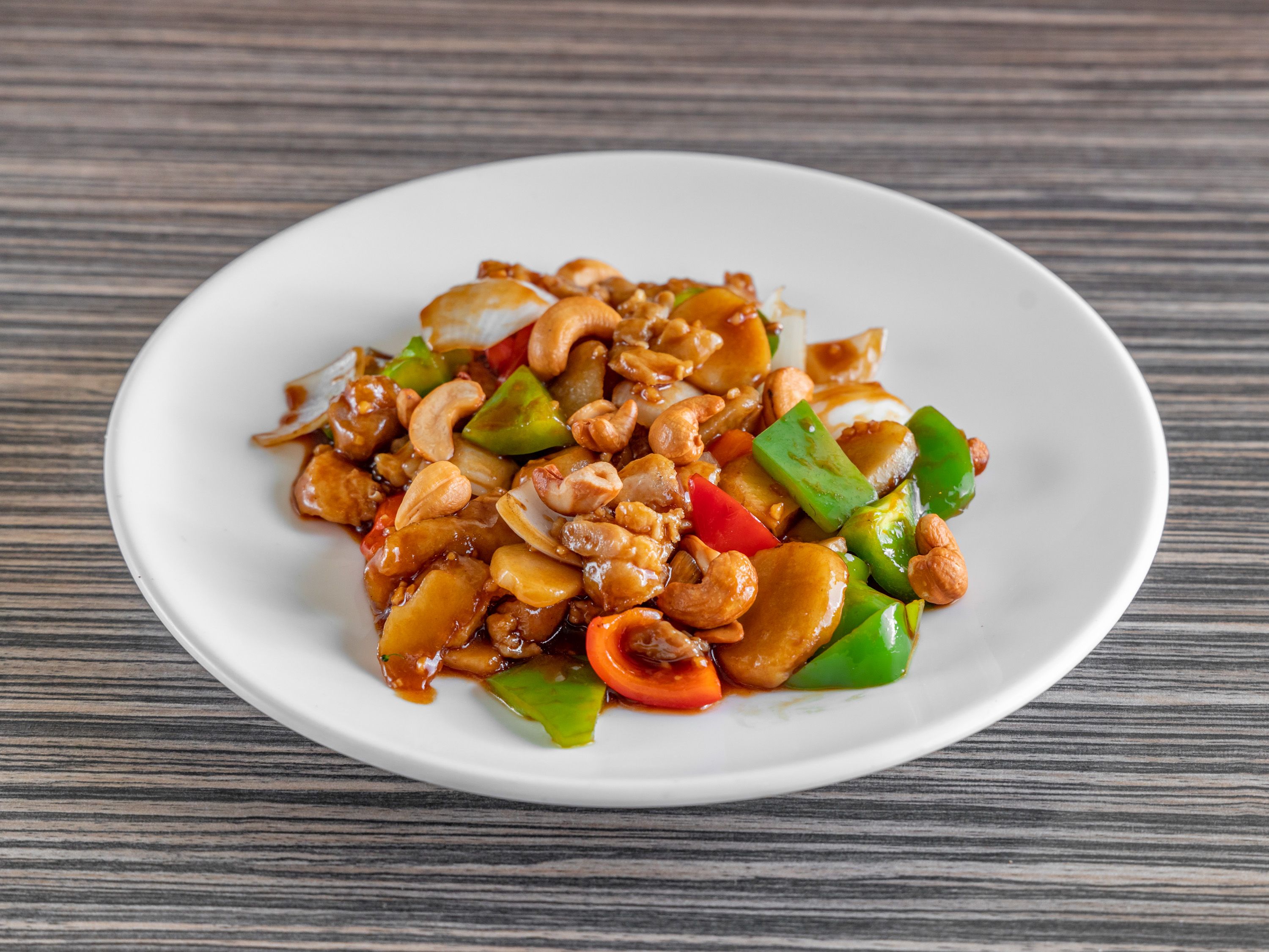 Order Cashew Chicken food online from Twin Dragon Restaurant store, Los Angeles on bringmethat.com