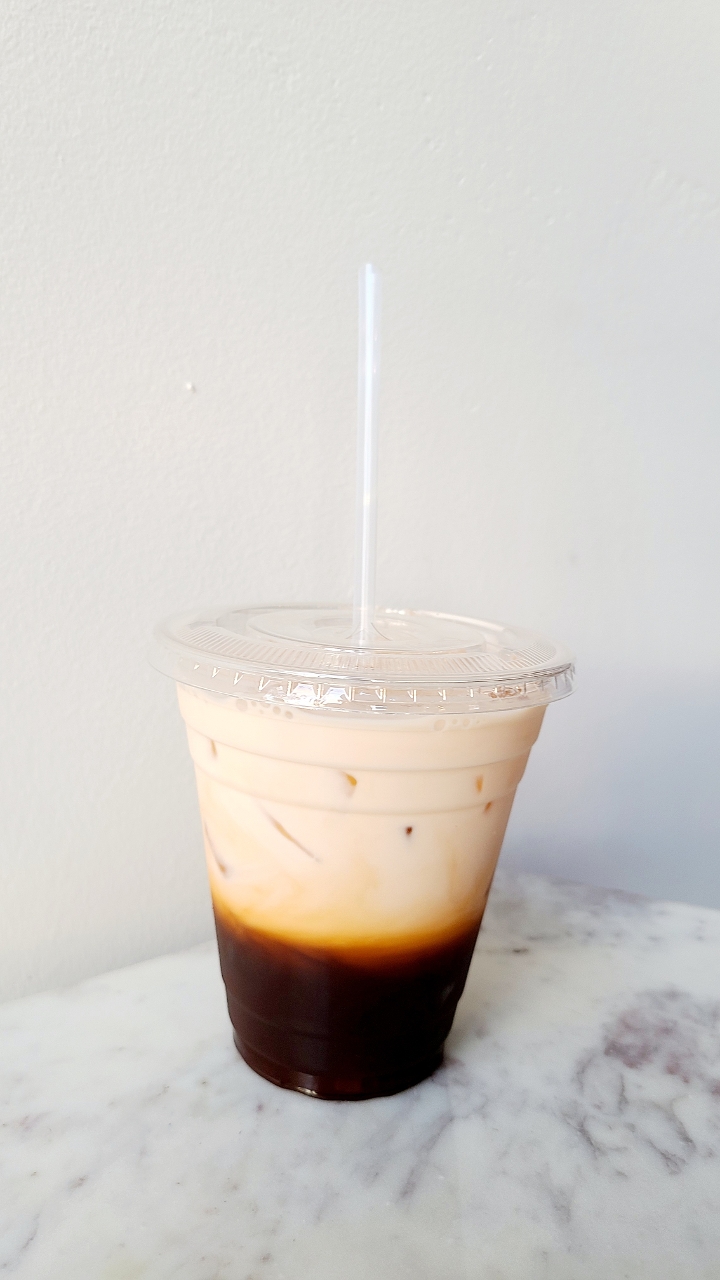Order THAI ICED TEA food online from Teni East Kitchen store, Oakland on bringmethat.com