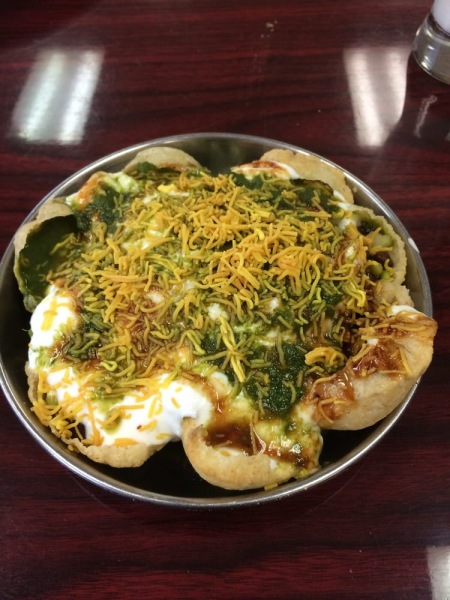 Order Dahi Bateta Poori food online from Chaat Paradise store, Mountain View on bringmethat.com