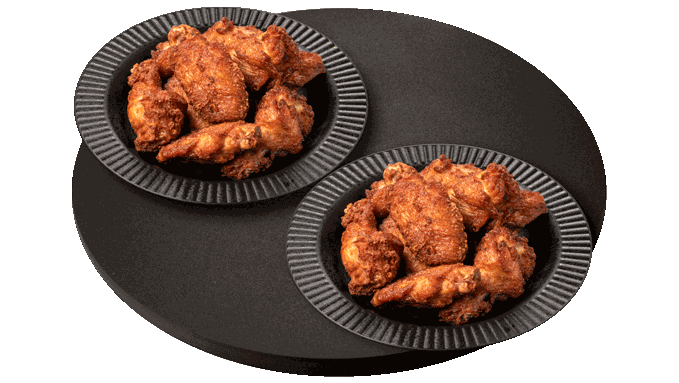 Order 16 Traditional Wings food online from Pizza Ranch store, Eau Claire on bringmethat.com