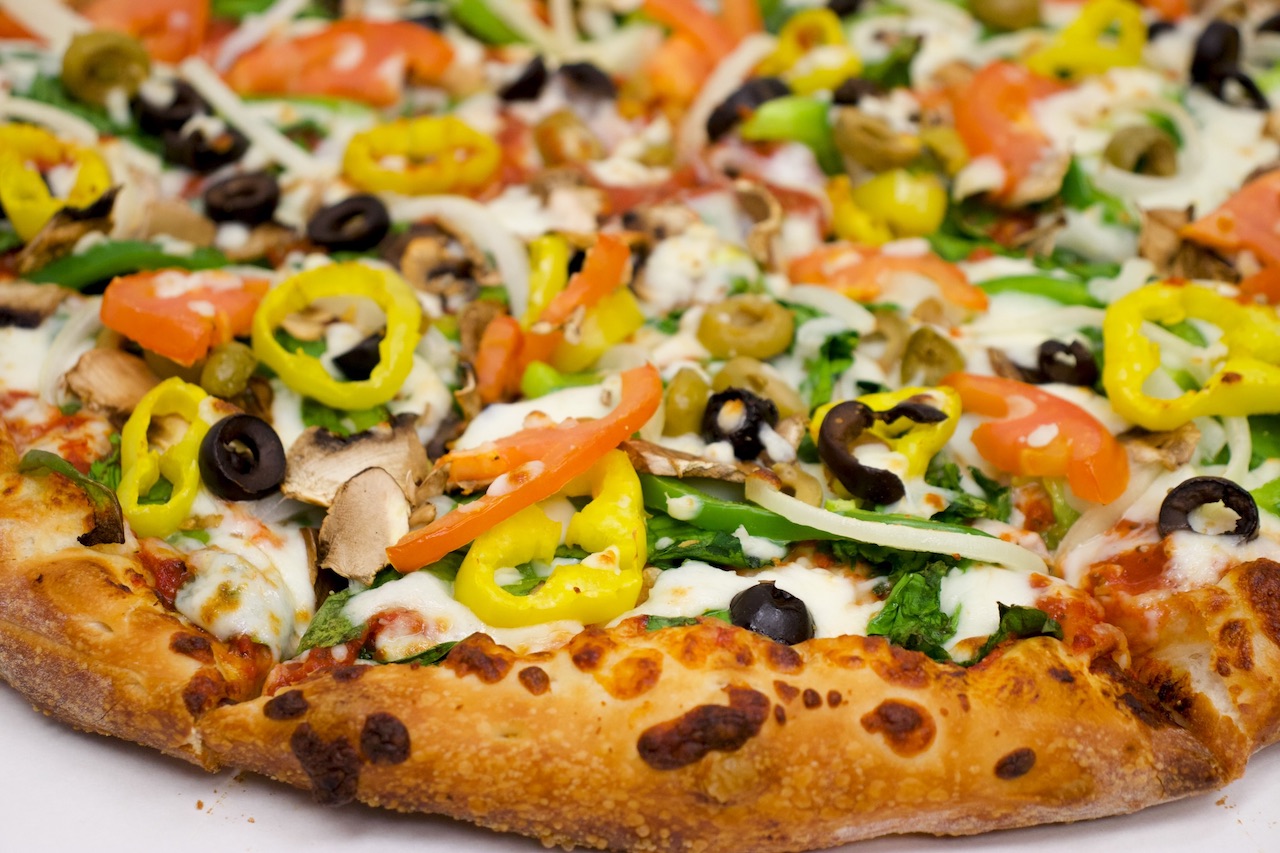 Order Veggie Lovers Pizza food online from Chanello's Pizza store, Hampton on bringmethat.com