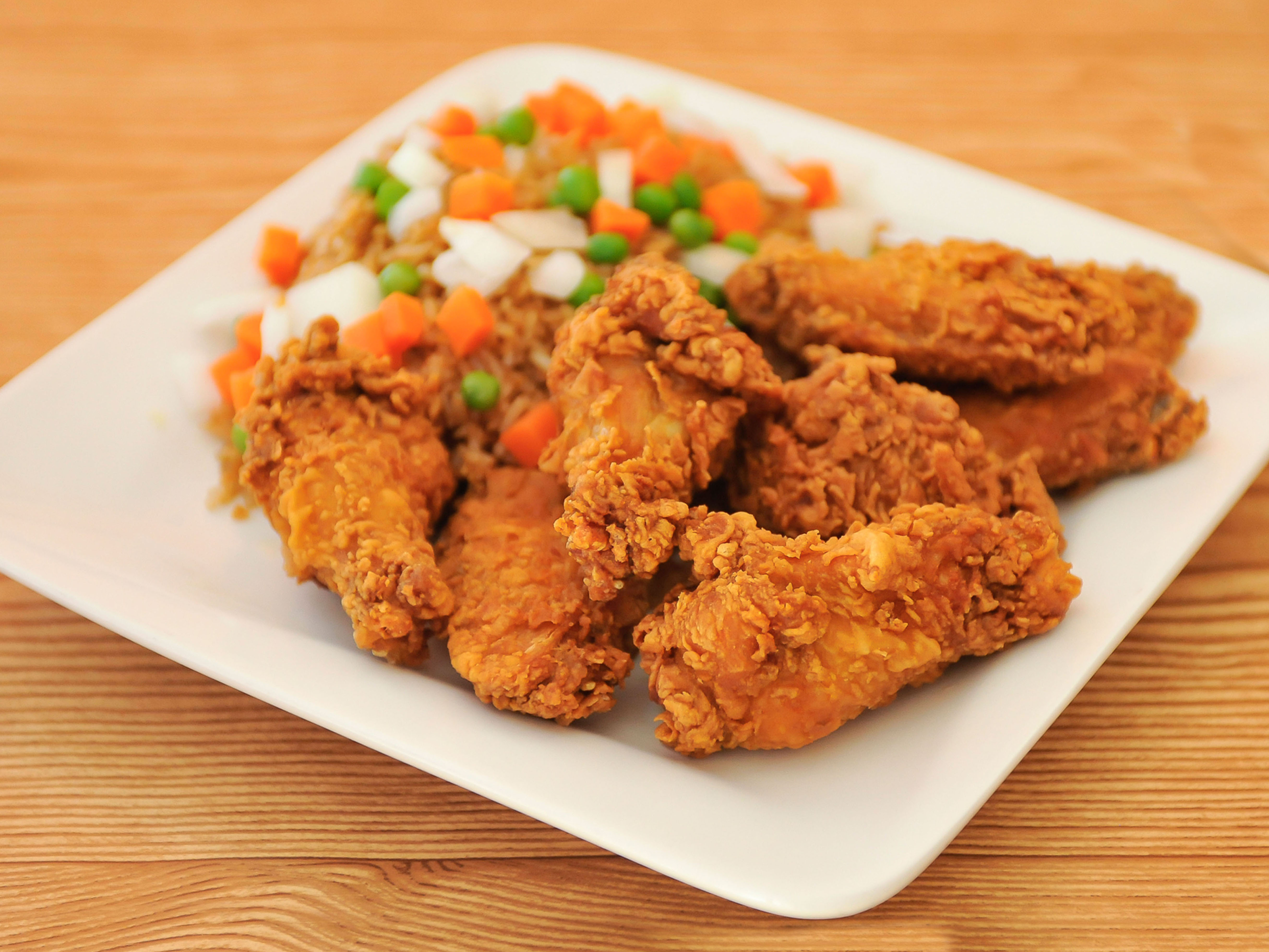 Order Fried Wings food online from Golden Chinese Wok store, Lilburn on bringmethat.com