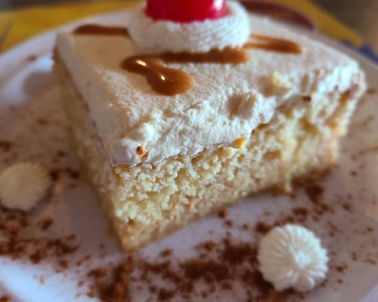 Order Tres Leches food online from Arepas Grill store, Astoria on bringmethat.com