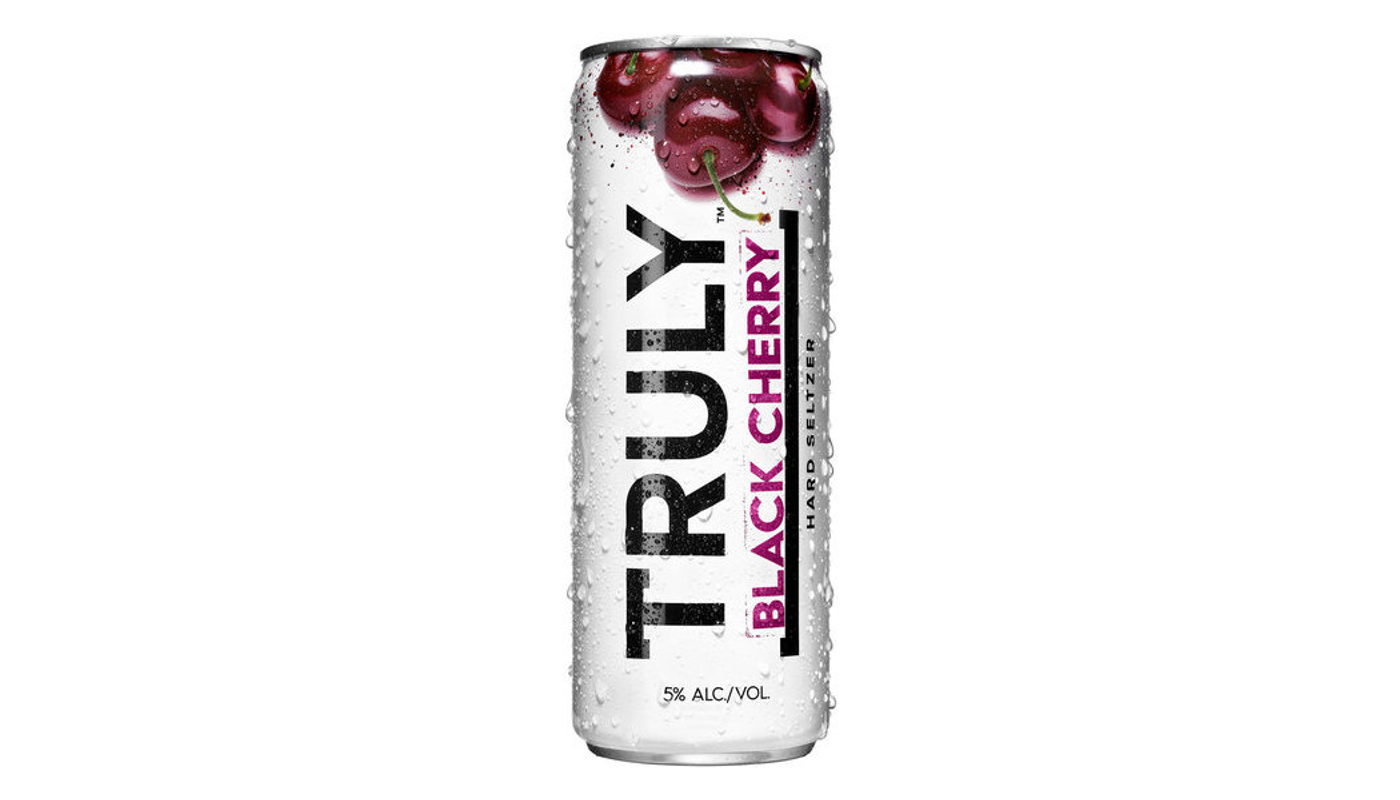 Order TRULY Hard Seltzer Black Cherry, Spiked & Sparkling Water 6x 12oz Cans food online from Village Commons Liquor store, Camarillo on bringmethat.com