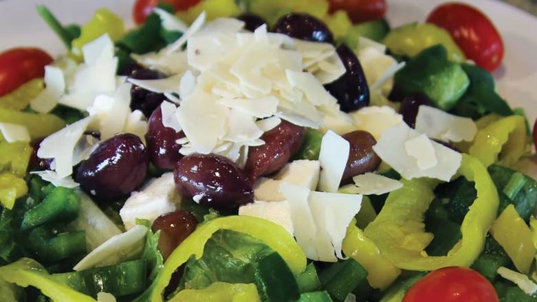 Order Greek Salad food online from Papa Saverio's store, Elgin on bringmethat.com